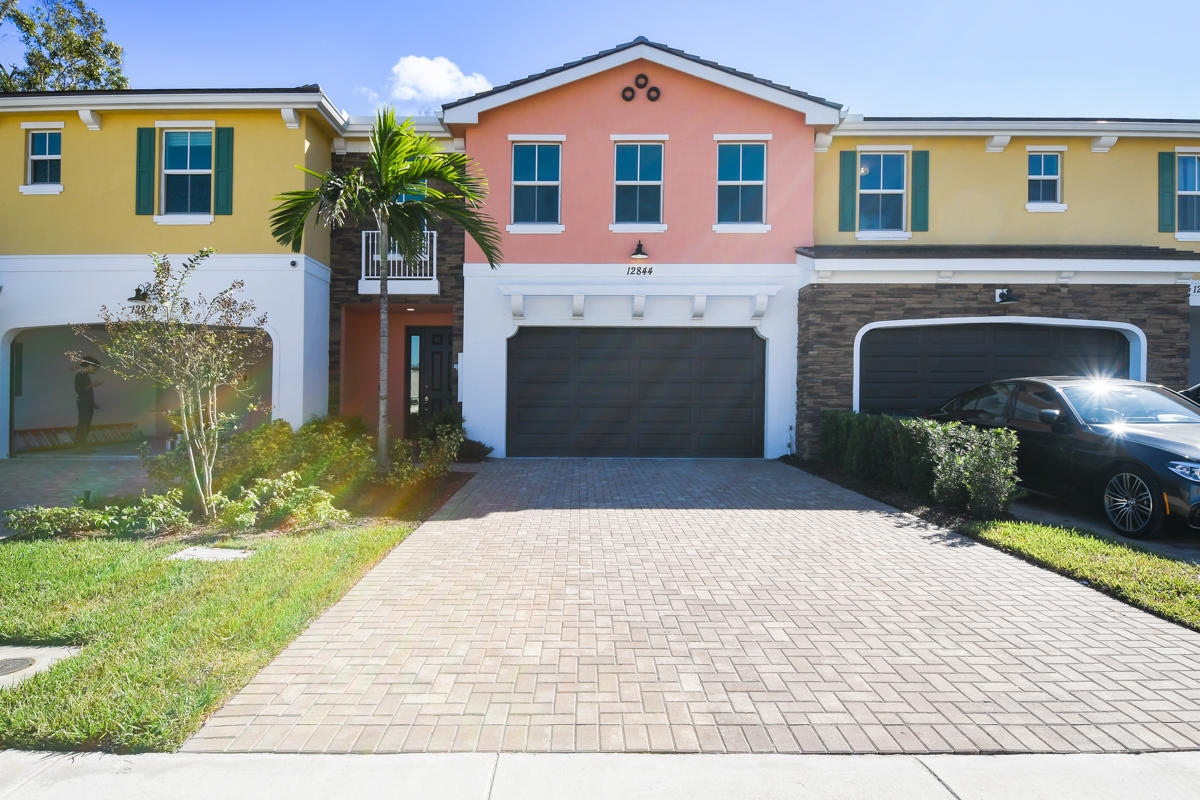 Primary Photo - 12844 Trevi Isle