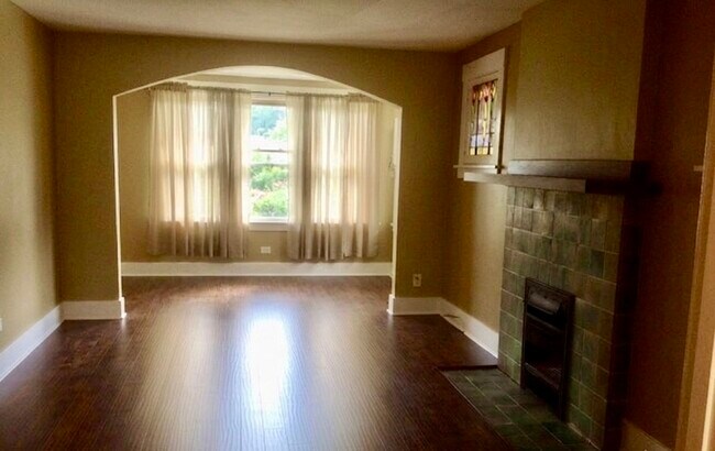 living room and sunroom - 3733 California Ave