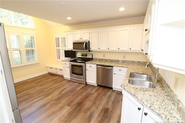 Foto del edificio - 119 Loch Bend Ln