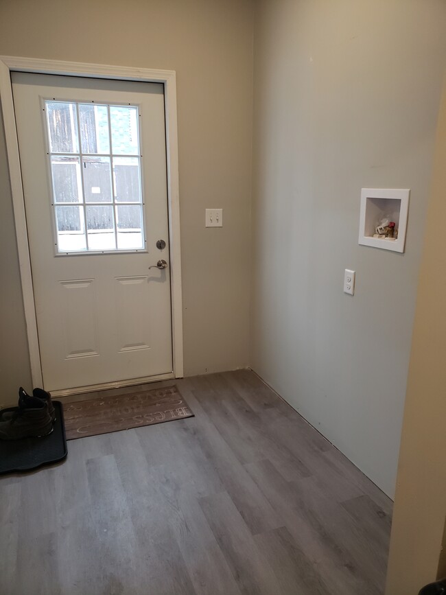 REAR ENTRANCE - 378 Washington Ave
