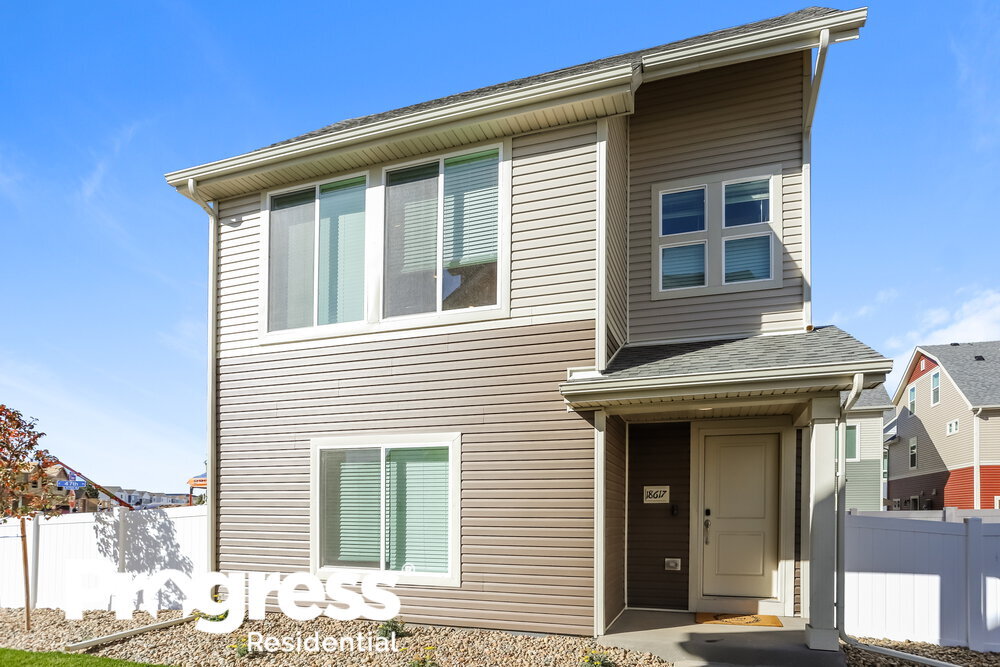 18617 E 47th Pl, Denver, CO 80249 House for Rent in Denver, CO