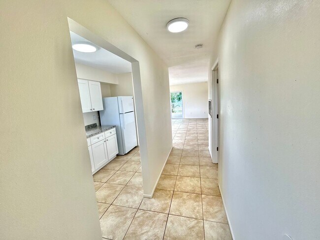 Foto del edificio - 4220 62nd St W