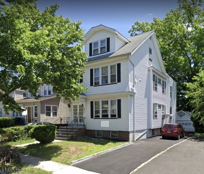 216 Jacoby St, Maplewood, NJ 07040 Room for Rent in Maplewood, NJ