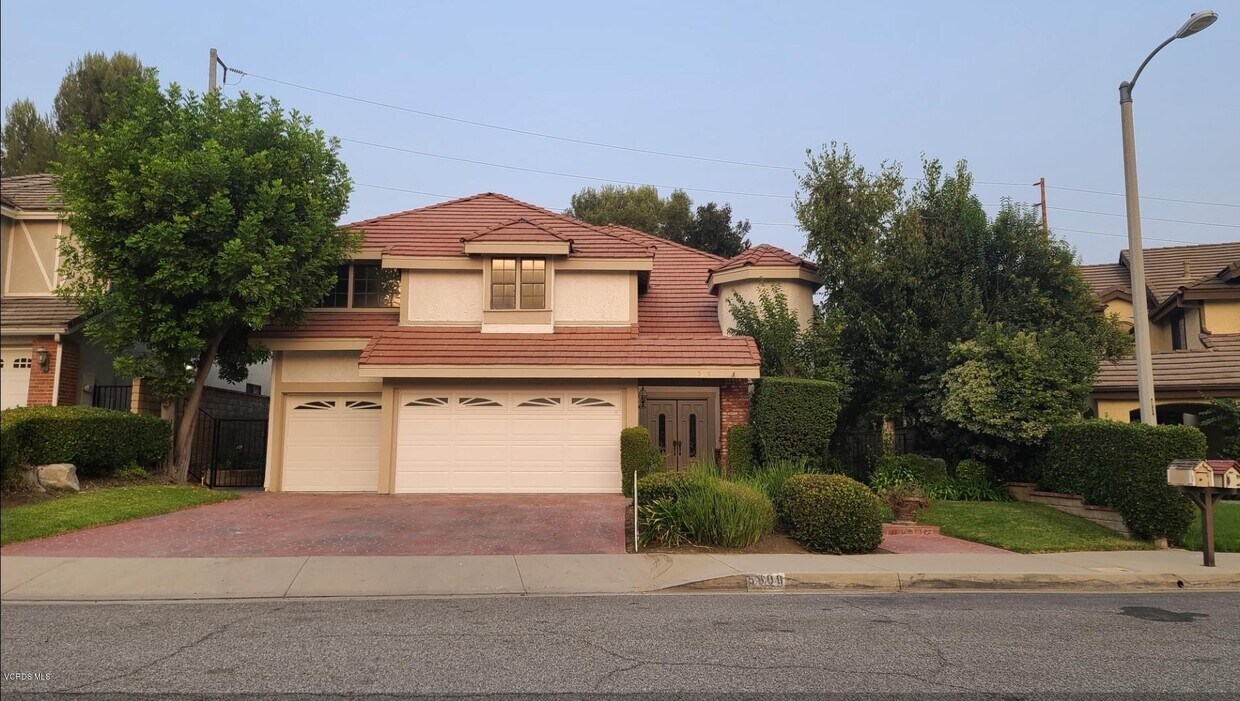 Primary Photo - 5608 Silver Valley Ave