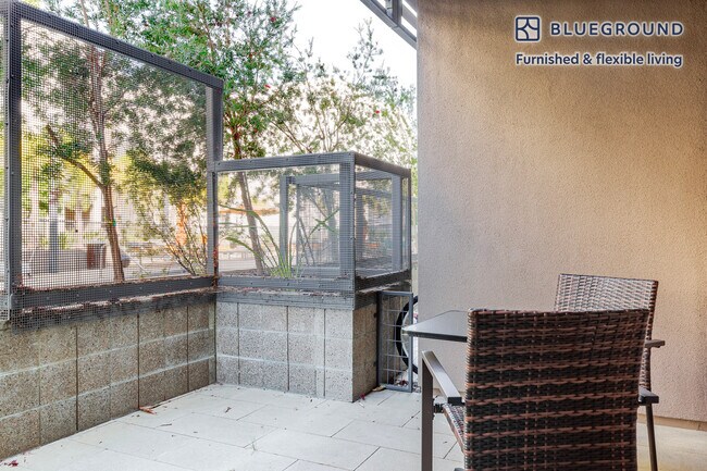 Foto del edificio - 1800 Lacassie Ave