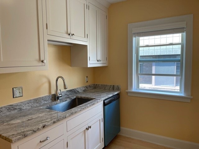 Foto del edificio - 4428 N Oakland Ave