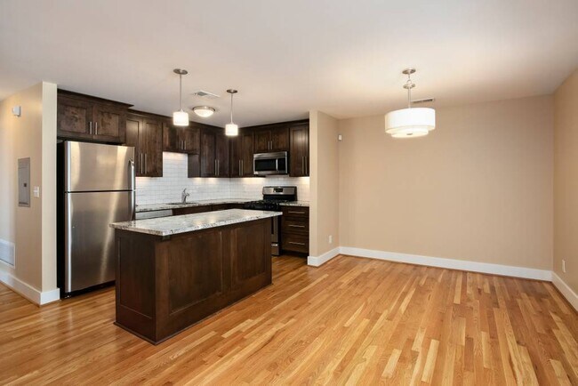 Foto del edificio - 4060 McGee St