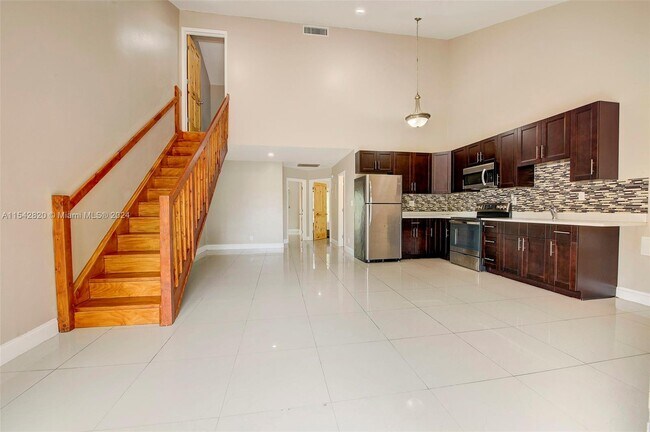 Foto del edificio - 2413 NW 55th Terrace