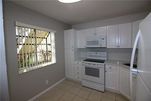 Building Photo - 2409 NW 49th Terrace