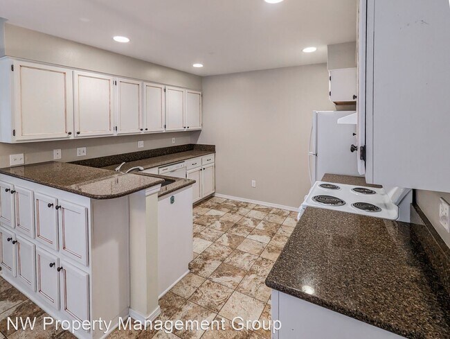 Foto del edificio - 3 br, 2 bath House - 1502 90th Dr NE