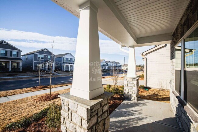 Building Photo - 11910 Silverheel Ln