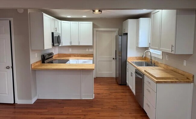 Foto del edificio - 520 Virginia Ave