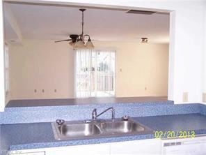 Building Photo - 704 Thayor St