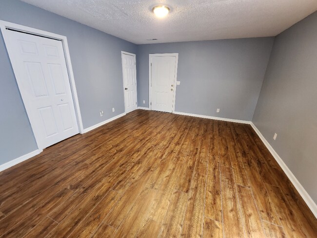 Building Photo - 3708 Prices Ln