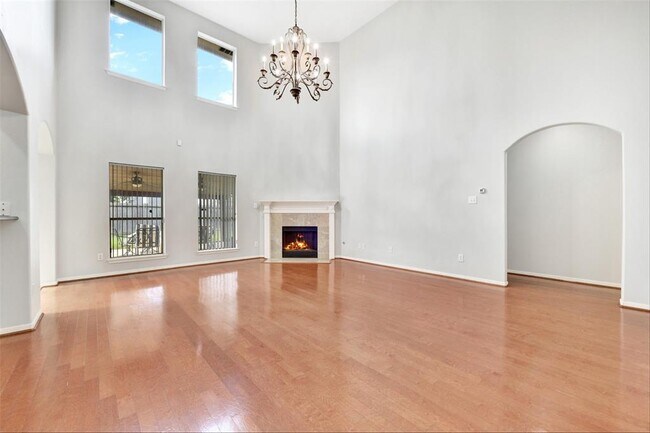 Foto del edificio - 2510 Pine Brook Dr