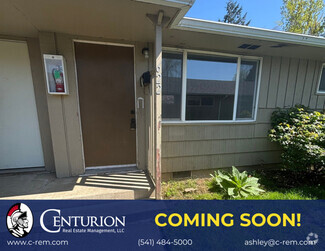 Building Photo - 622 E 19th Ave