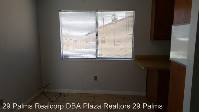 Building Photo - 6051 Daisy Ave