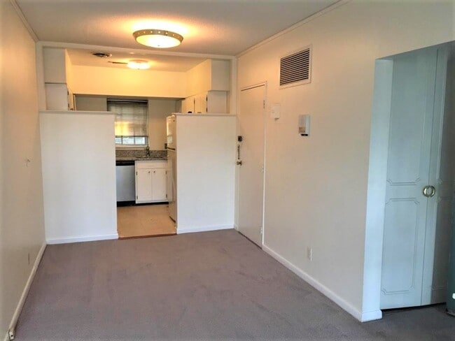 Photo - 42 Lake Shore Terrace Townhome