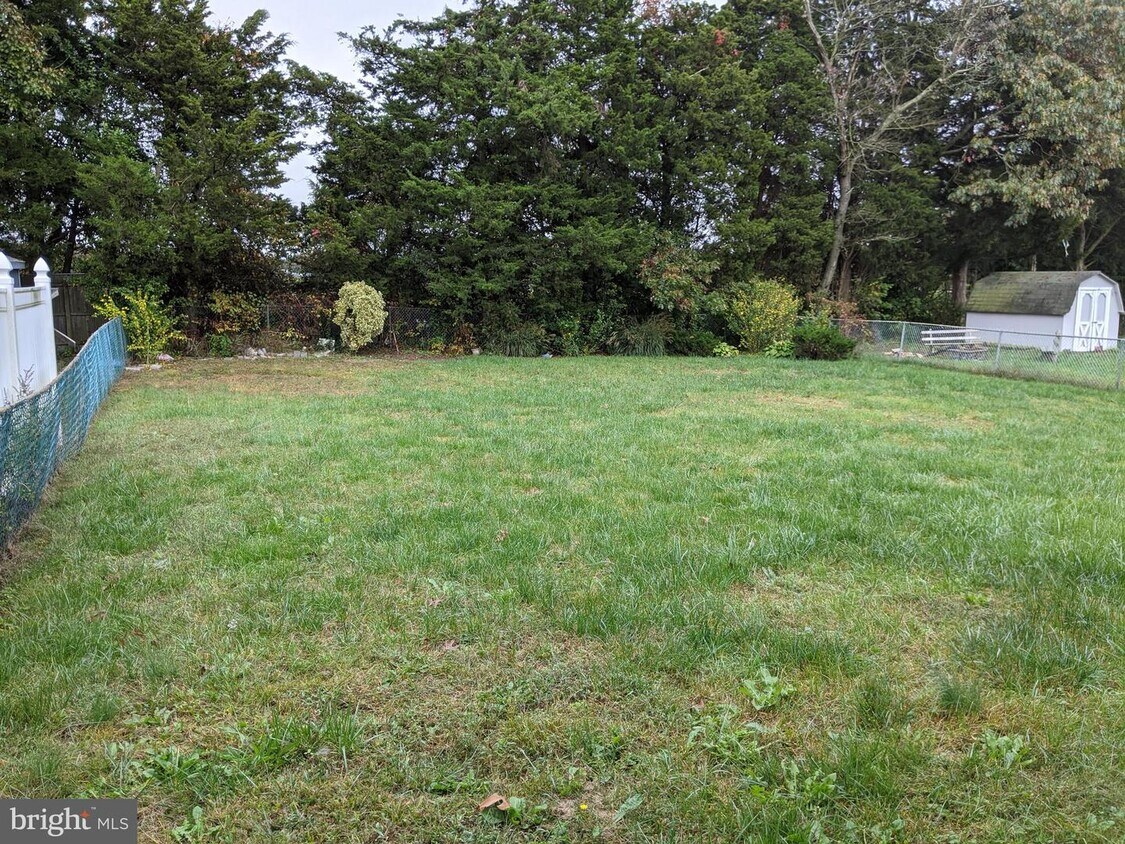 525 Martinelli Ave, Buena, NJ 08341 House Rental in Buena, NJ