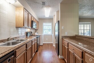 1BR, 1BA - Fairfield - Westside Creek