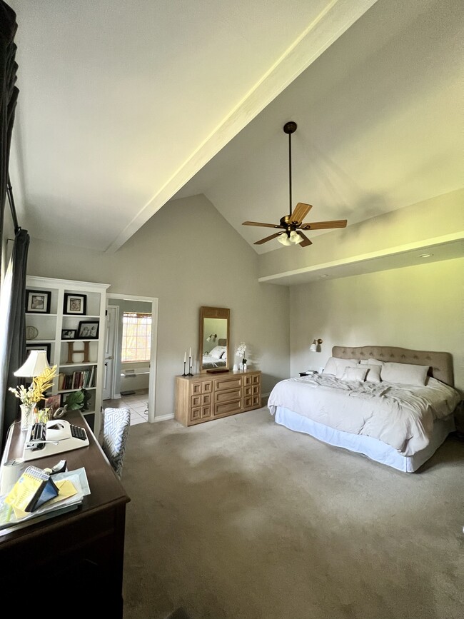 Building Photo - 5133 Hunters Grove Ln