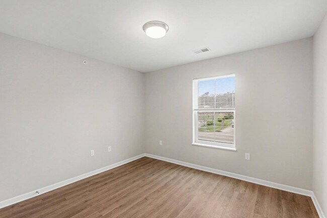 Foto del edificio - Bridlewood Crossing