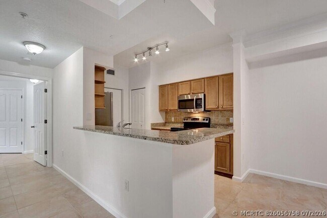 Foto del edificio - 7101 Myrtlewood Cir W