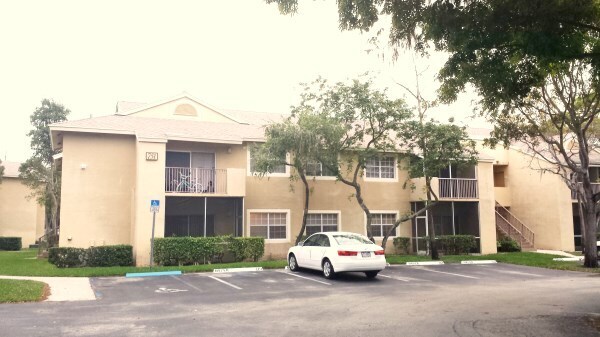 Foto del edificio - 751 Cypress Ln