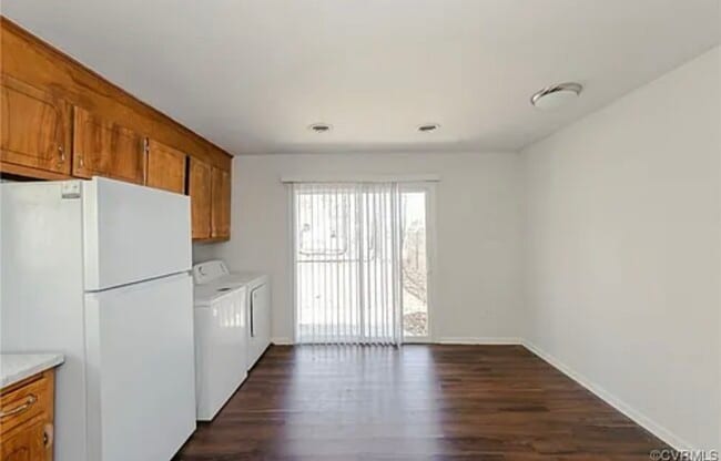 Building Photo - 1511 Sunnyside Ave