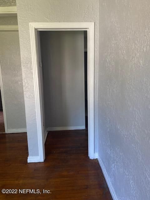 Foto del edificio - 5422 Tyler Ave
