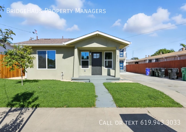 Building Photo - 211 Hensley-