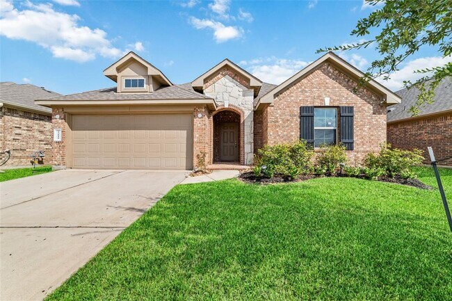 Building Photo - 23818 Piedmont Forest Dr