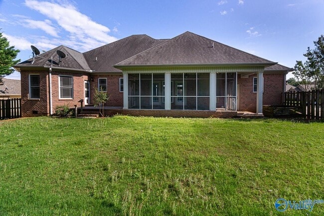 Building Photo - 26105 Apple Orchard Ln