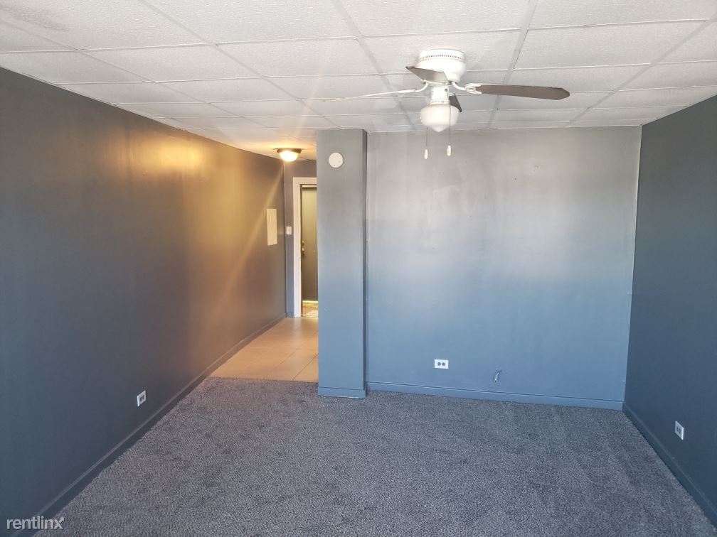 Studio, 1 bath - 1753 W 95th St 1753-202 - Studio, 1 bath  - 1753 W 95th St 1753-202