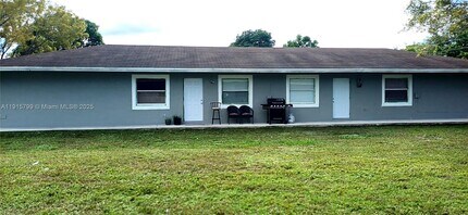 Building Photo - 1801-1803-1803 SW 44th Terrace