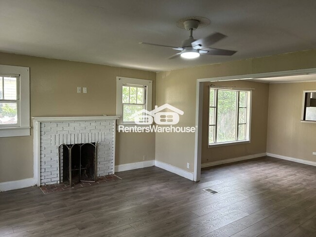 Building Photo - 1433 Cherry Ave