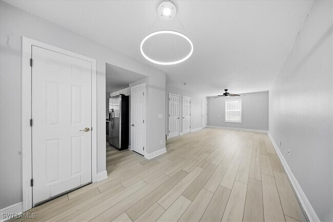 Foto del edificio - 3012 16th St W