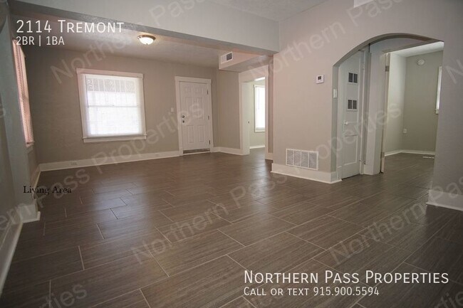 Building Photo - Charming 2 BDR Home Near Armendariz MS!
