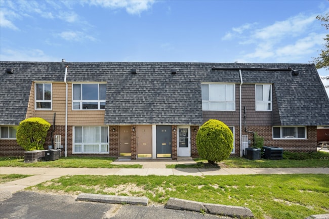 Photo - 1760 Tomlinson Rd Apartment