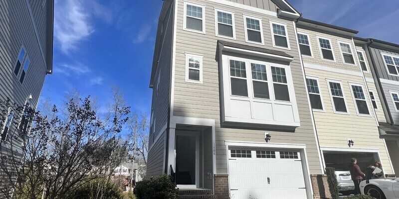 Primary Photo - 1464 Salem Creek Dr, Apex, NC 27502