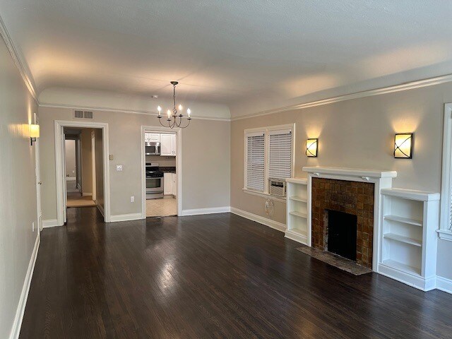 Foto del edificio - 705 Brent Ave