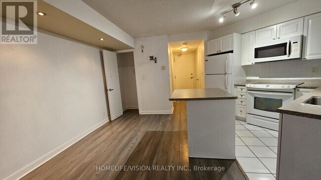 Photo du bâtiment - 600 Fleet St