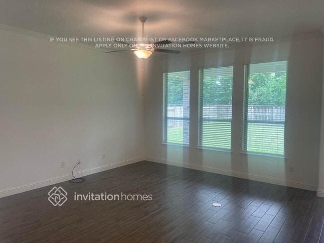 Building Photo - 23627 Maplewood Ridge Dr