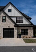Building Photo - 1022 N Westyn Lp