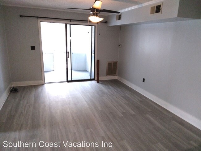 Building Photo - 2 br, 1 bath House - 406 27th Avenue South...
