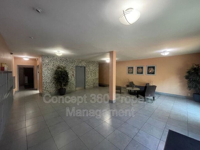 Foto del edificio - 1139 E OCEAN Blvd