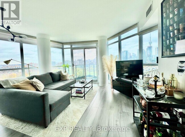 Photo du bâtiment - 231 Fort York Blvd