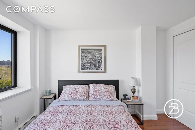 Foto del edificio - 456 W 167th St