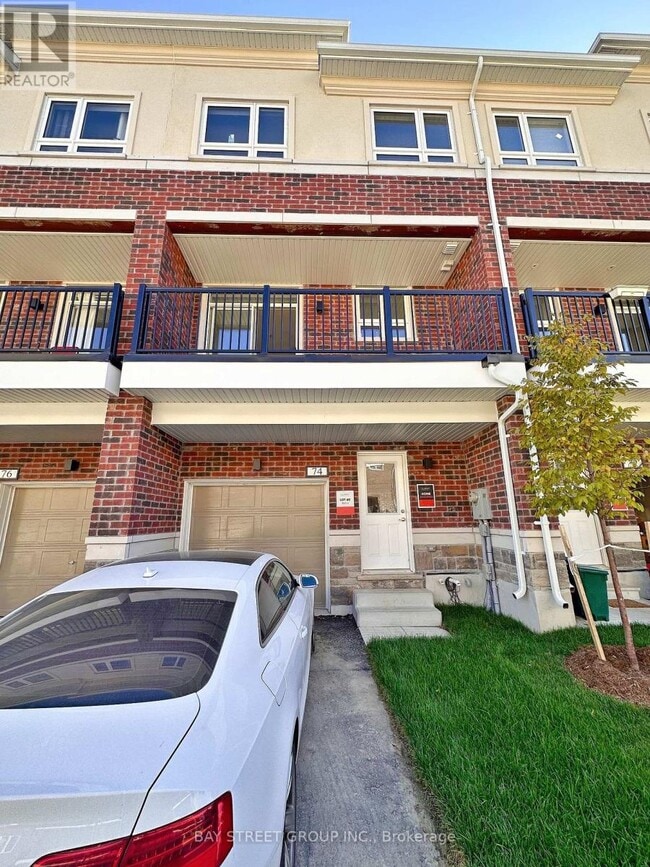 Building Photo - 74 Chicago Ln