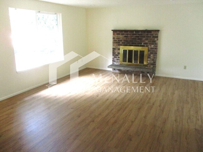 Foto del edificio - 4712-4714 Reid Dr NW